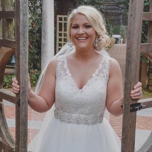 Meet your Posher, Raegan